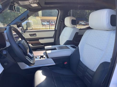 Used 2023 Toyota Tundra Capstone image 21