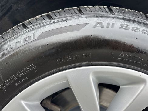 Used 2022 Chrysler 300 Touring image 28