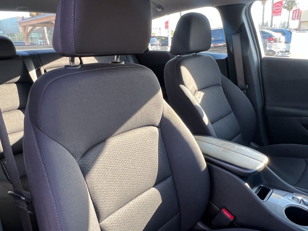 Used 2024 Chevrolet Malibu LT FWD image 17