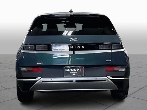 Used 2023 Hyundai Ioniq 5 SEL image 4