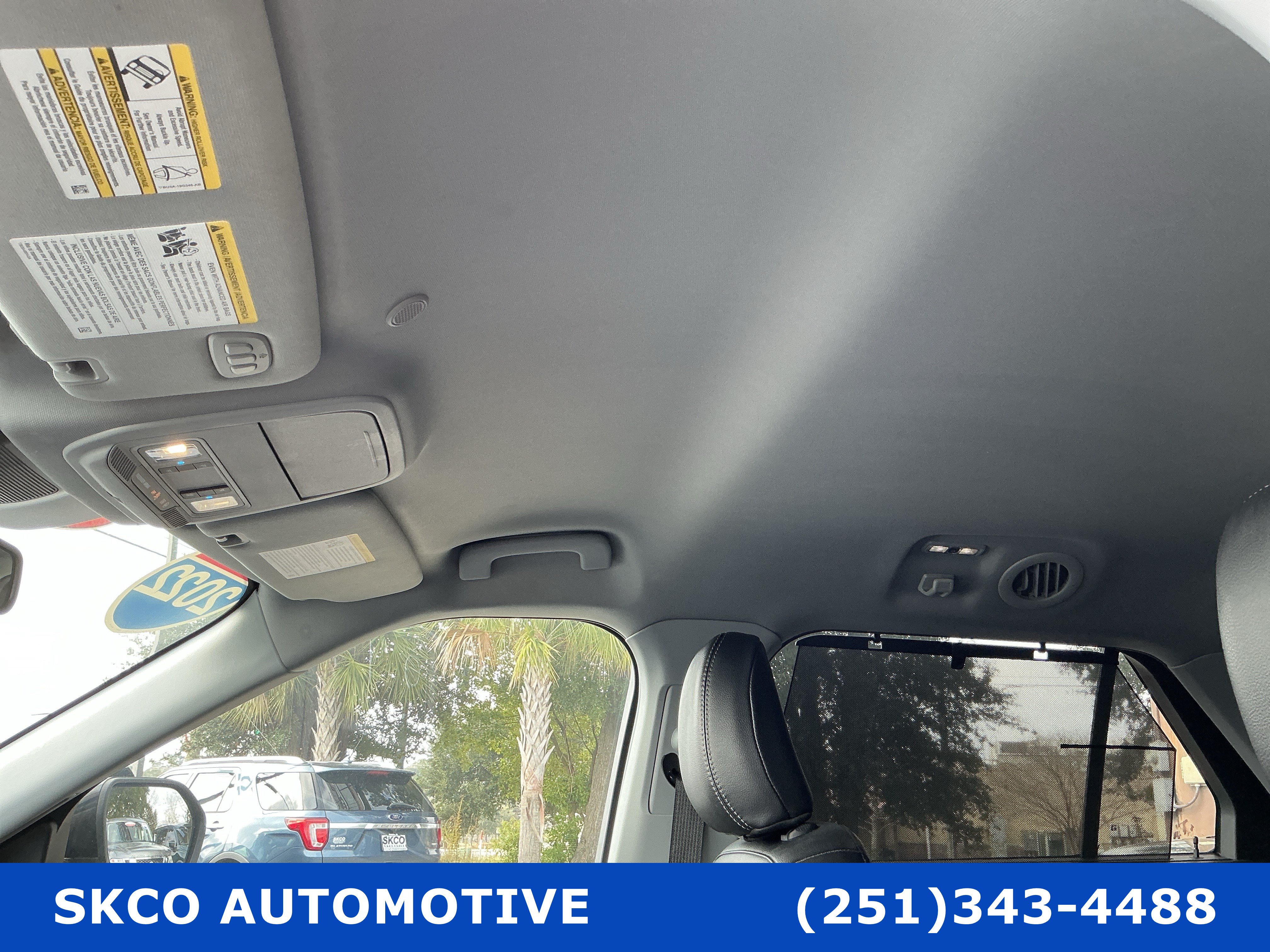 Used 2022 Ford Explorer Limited AWD/4WD image 26