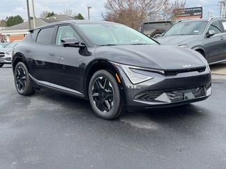 New 2025 Kia EV6 Wind video 1