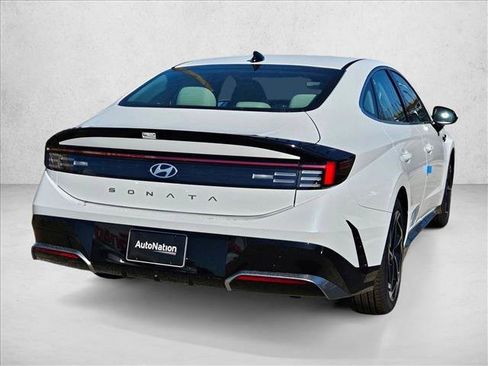 New 2026 Hyundai Sonata SEL image 2
