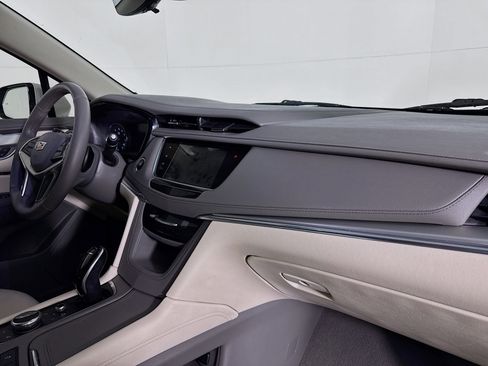 Used 2021 Cadillac XT5 Premium Luxury image 29