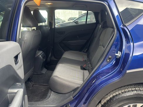 Used 2024 Subaru Crosstrek 2.0i Premium image 18