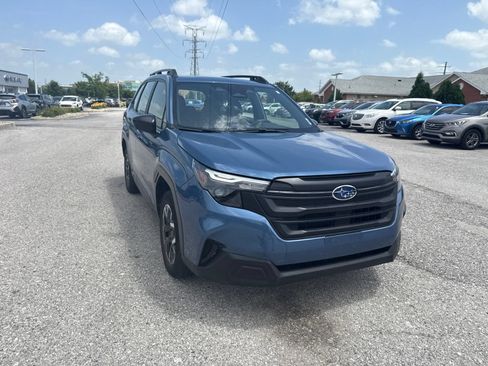 Certified 2025 Subaru Forester AWD/4WD image 8