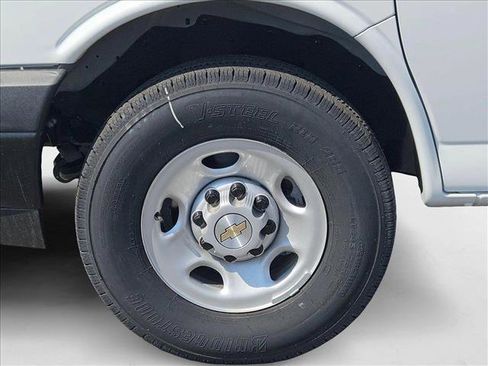 New 2025 Chevrolet Express 2500 w/ Driver Convenience Package image 10
