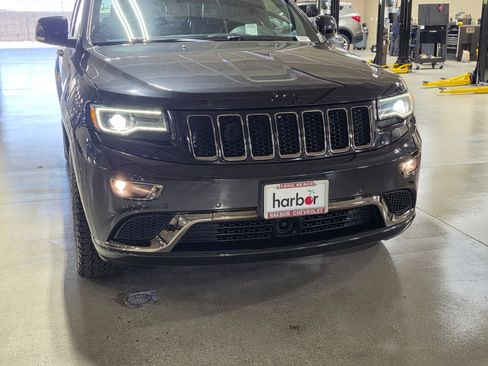 Used 2016 Jeep Grand Cherokee High Altitude AWD/4WD image 9