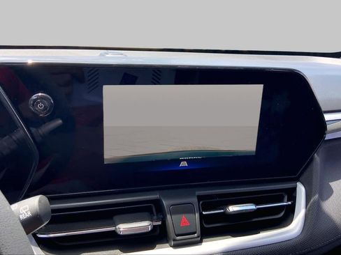 Used 2024 Chevrolet TrailBlazer LS w/ LS Convenience Package FWD image 25