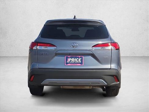 Used 2022 Toyota Corolla Cross L AWD/4WD image 7