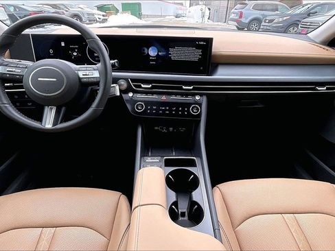 Used 2025 Hyundai Sonata Limited image 15