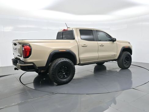 Used 2023 GMC Canyon AT4 w/ AT4 Premium Package image 7