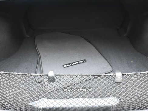 Certified 2025 Hyundai Elantra Sport image 23