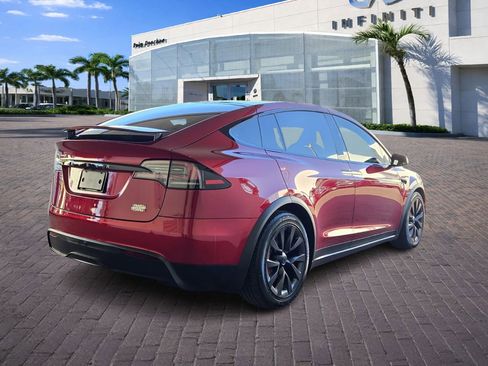 Used 2023 Tesla Model X Plaid image 7