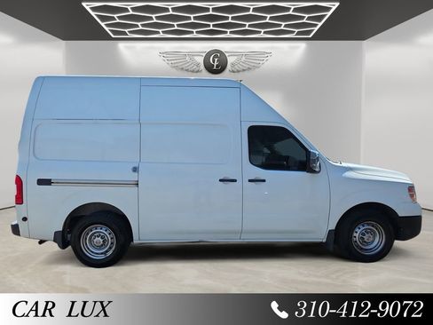 Used 2018 Nissan NV 2500 S RWD image 6