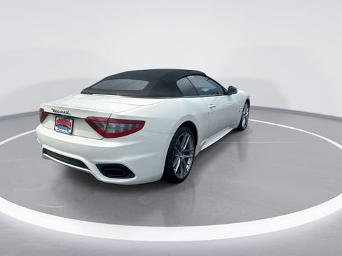 Used 2018 Maserati GranTurismo MC RWD image 4