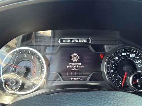 Used 2020 RAM 1500 Big Horn AWD/4WD image 19