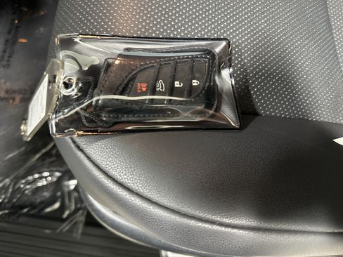 Certified 2023 Lexus GX 460 Premium w/ Premium Package AWD/4WD image 37