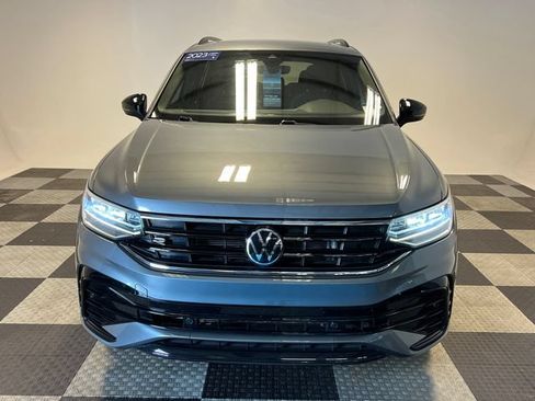 Certified 2023 Volkswagen Tiguan SE R-Line FWD image 2
