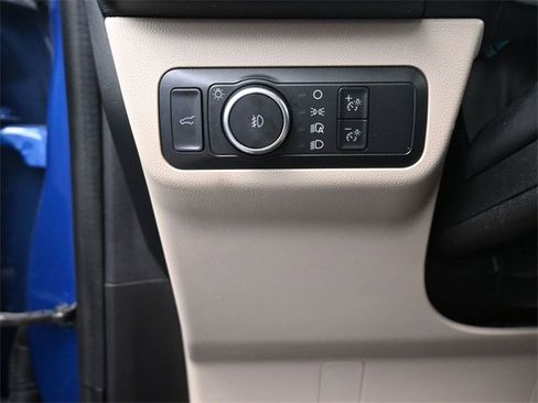 Used 2022 Ford Escape SEL image 33