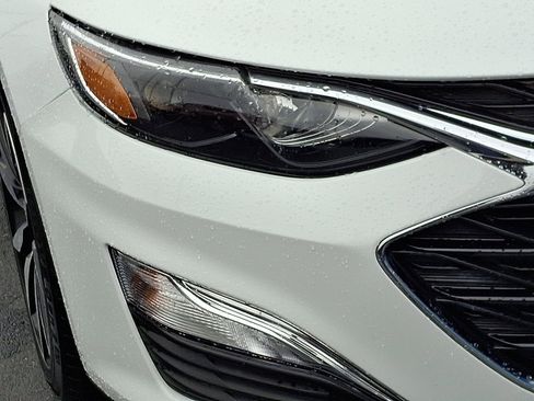 Used 2024 Chevrolet Malibu RS w/ LPO, Floor Liner Package image 8