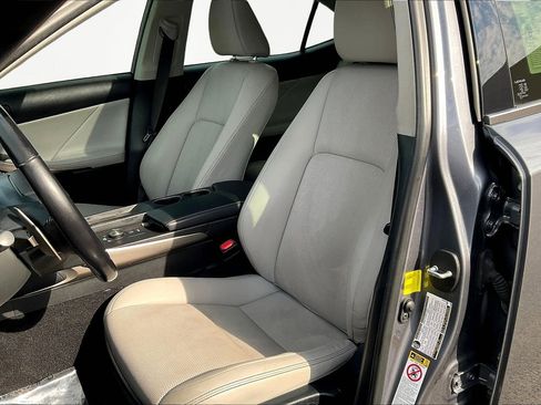 Used 2016 Lexus IS 300 AWD w/ Premium Package image 22