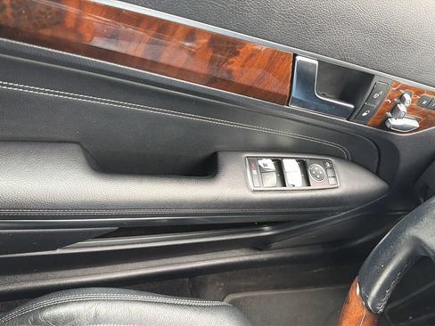 Used 2014 Mercedes-Benz E 350 4MATIC Coupe image 21