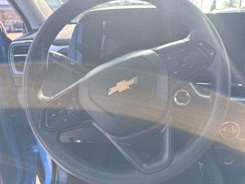 Used 2024 Chevrolet TrailBlazer LS w/ LS Convenience Package FWD image 3