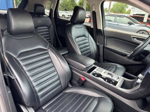 Used 2024 Ford Edge SEL AWD/4WD image 36