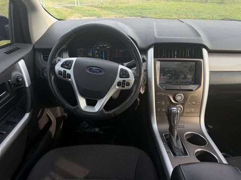 Used 2011 Ford Edge SEL w/ 201A Rapid Spec Order Code FWD image 17