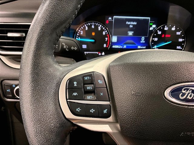 Used 2023 Ford Explorer XLT w/ Equipment Group 202A AWD/4WD image 17