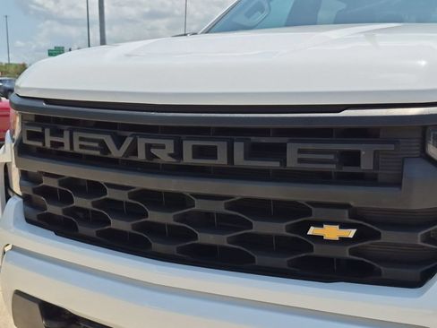 Used 2024 Chevrolet Silverado 1500 Custom RWD image 5