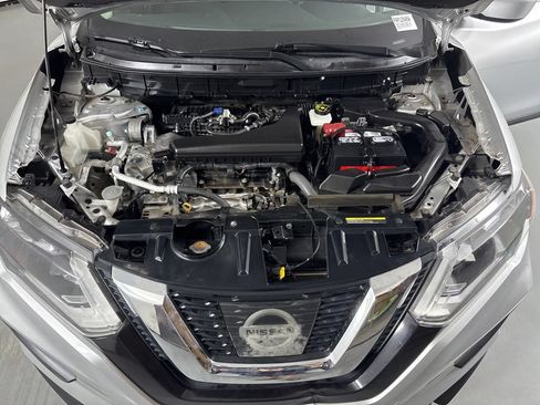 Used 2017 Nissan Rogue S AWD/4WD image 43