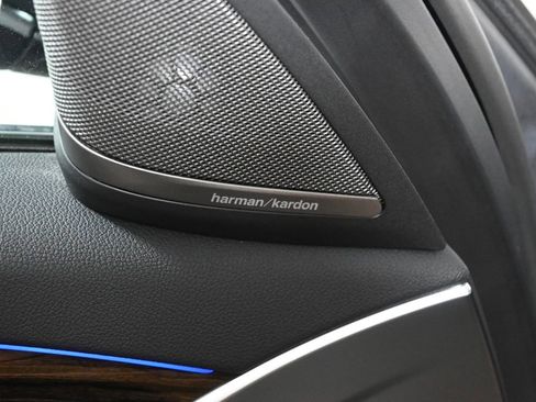 Certified 2023 BMW 530i xDrive w/ Premium Package image 30