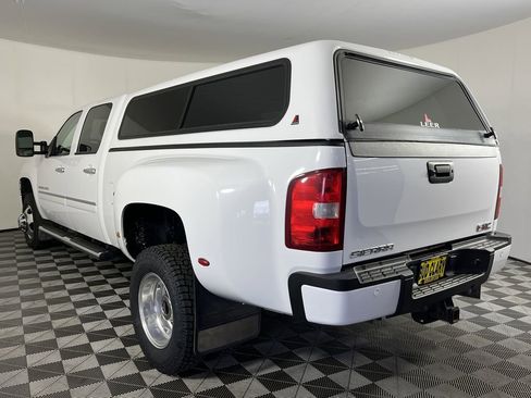 Used 2013 GMC Sierra 3500 Denali image 8