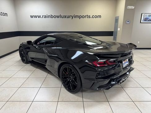Used 2026 Chevrolet Corvette Z06 RWD image 4