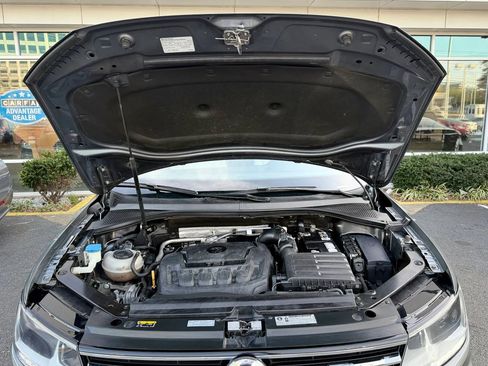 Used 2020 Volkswagen Tiguan S FWD image 35