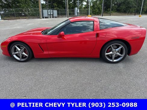 Used 2012 Chevrolet Corvette Coupe w/ Battery Protection Package RWD image 8
