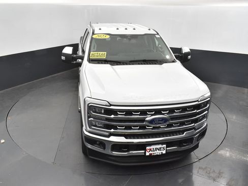 Used 2025 Ford F250 Lariat w/ Chrome Package AWD/4WD image 17