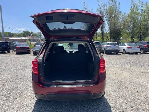 Used 2017 Chevrolet Equinox LT w/ Convenience Package FWD image 26
