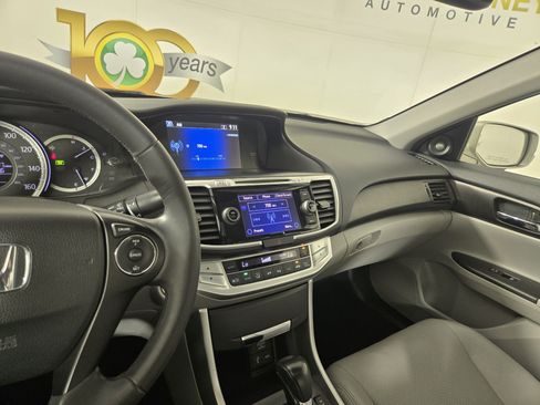 Used 2013 Honda Accord EX-L image 24