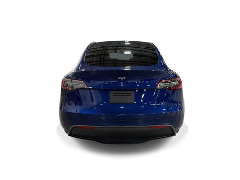 Certified 2023 Tesla Model Y Long Range AWD/4WD image 5