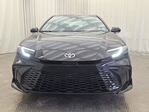 Certified 2025 Toyota Camry XSE FWD image 6