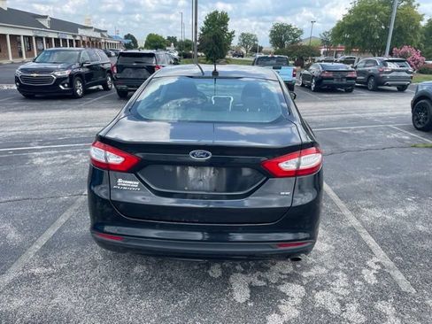 Used 2013 Ford Fusion SE FWD image 5