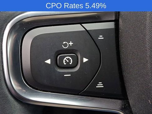 Certified 2023 Volvo XC40 B5 Plus w/ Climate Package AWD/4WD image 26