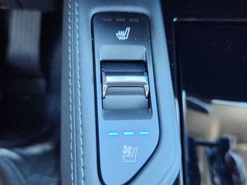 New 2025 Kia Telluride EX w/ EX Captain's Chair Package image 20