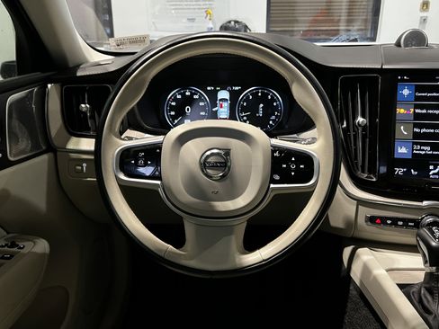 Used 2021 Volvo XC60 T5 Inscription w/ Advanced Package FWD image 36