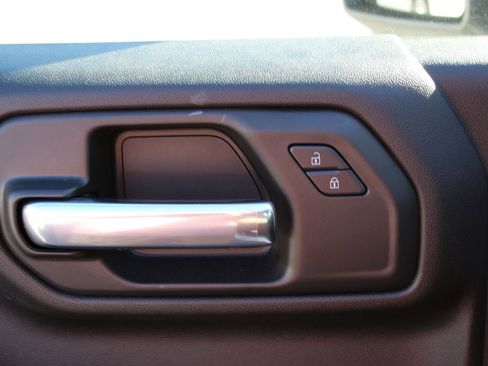 New 2024 GMC Sierra 2500 Pro image 16