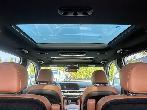 Used 2024 Kia Telluride SX X-Line image 7