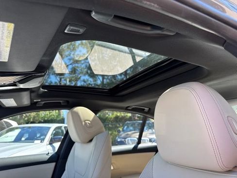 New 2026 BMW 330i Sedan w/ M Sport Package RWD image 20